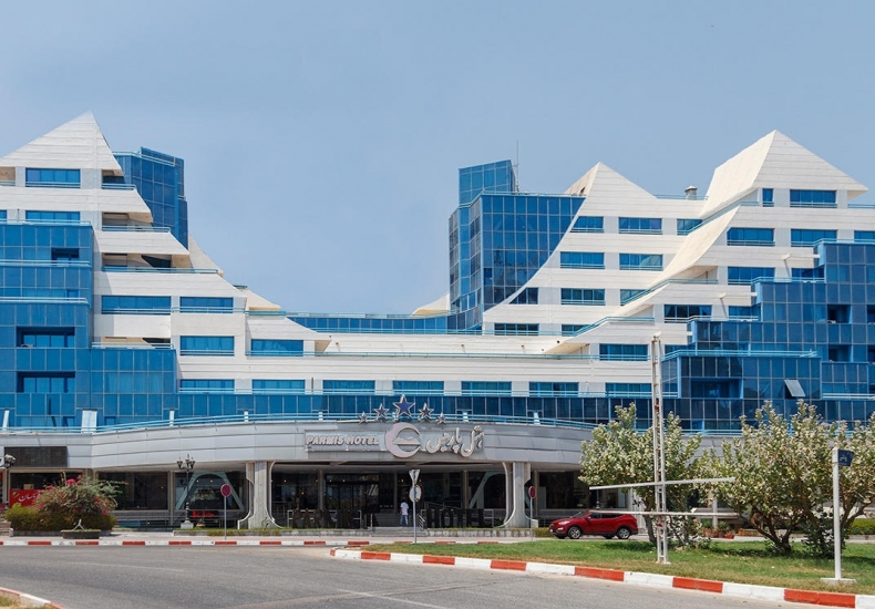 Parmis Hotel Kish